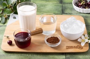 Вишневый айс латте Вишневый айс латте