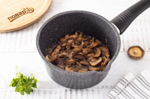 Грибной суп на кокосовом молоке Грибной суп на кокосовом молоке