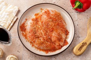 Фунчоза с курицей и шампиньонами Фунчоза с курицей и шампиньонами