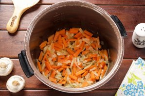 Постный плов в мультиварке Постный плов в мультиварке