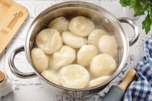 Супер вареники (быстрый способ лепки вареников) Супер вареники (быстрый способ лепки вареников)