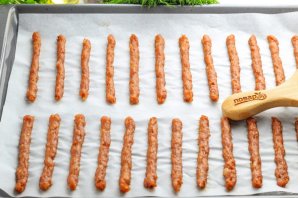 Закусочные колбаски "Джерки" из свиного фарша Закусочные колбаски "Джерки" из свиного фарша