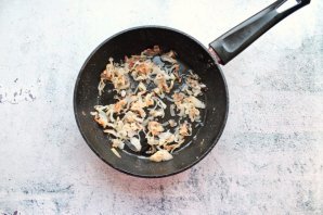 Пикша с луком Пикша с луком