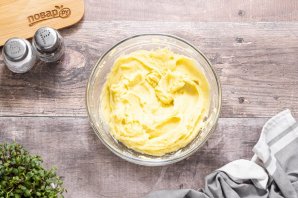 Постные фаршированные грибы