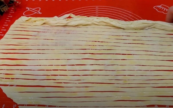 Мука, уксус и кипяток: ничего сложного, но я их просто обожаю. Классическая сдобная улитка Мука, уксус и кипяток: ничего сложного, но я их просто обожаю. Классическая сдобная улитка