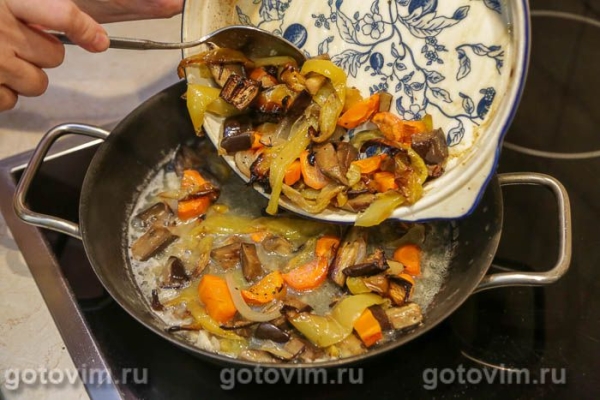 Макароны с печеными овощами и сыром