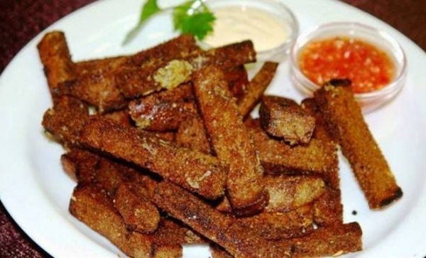 Ржаные сухарики с солью в духовке Ржаные сухарики с солью в духовке