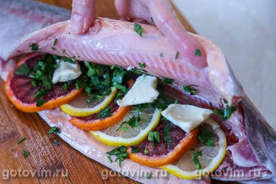 Форель с апельсинами, запеченная в пергаменте Форель с апельсинами, запеченная в пергаменте