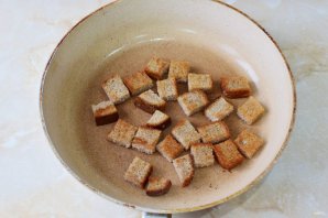 Яичница с гренками Яичница с гренками