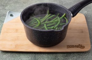 Лобио из зеленых стручков фасоли по-грузински Лобио из зеленых стручков фасоли по-грузински