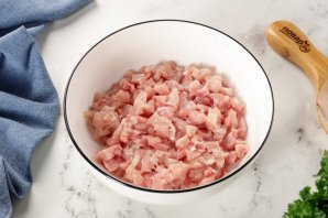 Куриные котлеты с майонезом Куриные котлеты с майонезом