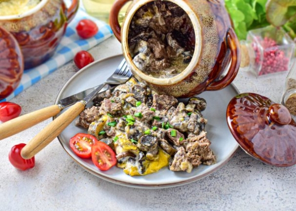 Печень в горшочках по-русски Печень в горшочках по-русски