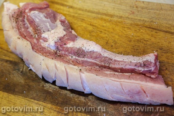 Свиная грудинка, запеченная с глазурью из смородины с апельсином Свиная грудинка, запеченная с глазурью из смородины с апельсином