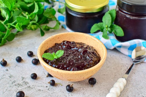 Варенье из смородины черной пятиминутка Варенье из смородины черной пятиминутка