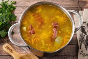 Суп гороховый с копченостями Суп гороховый с копченостями