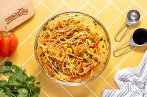 Салат из пророщенной сои по-корейски Салат из пророщенной сои по-корейски