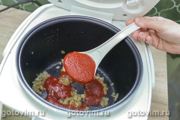 Стейки из свиной шеи в томатно-сливочном соусе в мультиварке