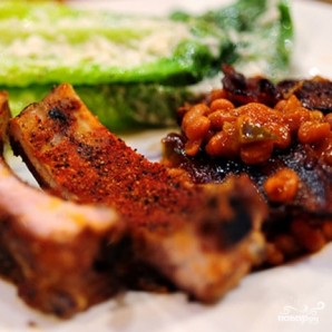 Жареные свиные ребрышки в духовке Жареные свиные ребрышки в духовке