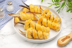 Закусочные слойки "Змейки" Закусочные слойки "Змейки"