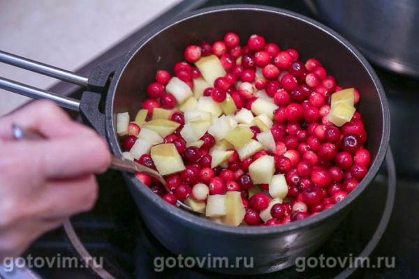 Открытый пирог с клюквой и яблоками Открытый пирог с клюквой и яблоками