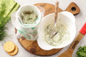 Канапе на крекерах Канапе на крекерах