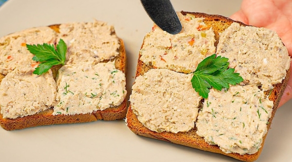 Намного вкуснее и полезнее колбасы. Скумбрия которая всех удивит — 4 рецепта вкусных намазок Намного вкуснее и полезнее колбасы. Скумбрия которая всех удивит — 4 рецепта вкусных намазок