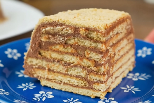 Мой спасительный рецепт для ленивых и занятых: безумно вкусный торт за 10 минут без плиты и духовки Мой спасительный рецепт для ленивых и занятых: безумно вкусный торт за 10 минут без плиты и духовки