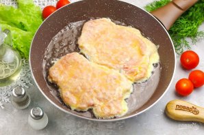 Отбивные с помидорами