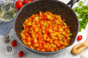 Икра кабачковая на сковороде