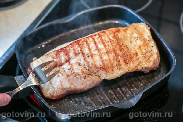 Свинина, запеченная с красной смородиной Свинина, запеченная с красной смородиной