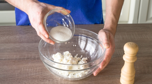 Классические сырники. Пошаговый рецепт с фото на Gastronom.ru Классические сырники. Пошаговый рецепт с фото на Gastronom.ru