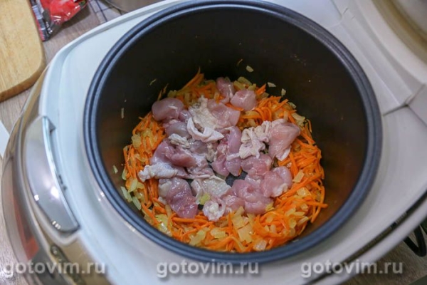Плов с курицей, рисом с чечевицей  в мультиварке