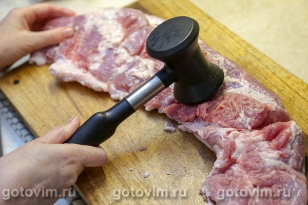 Рулет из свиного подчеревка (пашины) с клюквой и мандаринами Рулет из свиного подчеревка (пашины) с клюквой и мандаринами