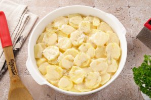 Запеканка из кабачков с картошкой и фаршем в духовке Запеканка из кабачков с картошкой и фаршем в духовке