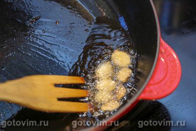 Свинина Тхабо в кокосовом молоке с овощами и рисовой лапшой Свинина Тхабо в кокосовом молоке с овощами и рисовой лапшой