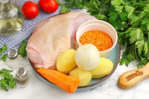 Чечевичный суп с курицей Чечевичный суп с курицей