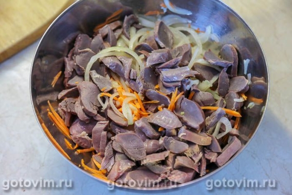 Утиные желудки с морковью по-корейски и соевым соусом Утиные желудки с морковью по-корейски и соевым соусом