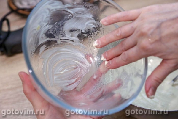 Манник с творогом и бананами в микроволновке Манник с творогом и бананами в микроволновке