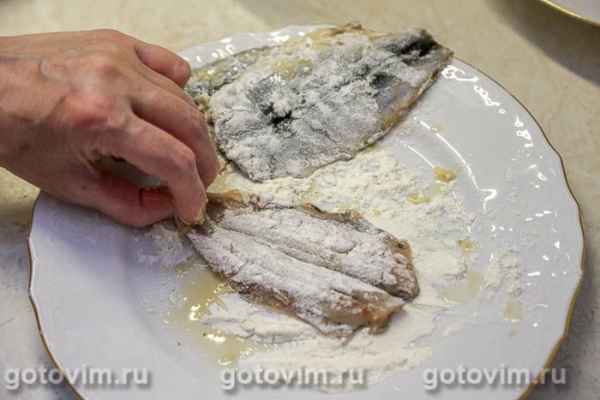 Беломорская сельдь, жаренная в яичном маринаде