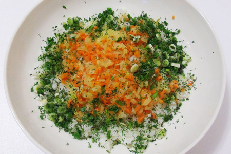 Куриные «бомбочки» под томатно-сметанным соусом 