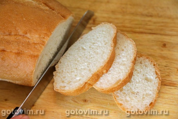 Горячие бутерброды с яйцом, черемшой и сыром