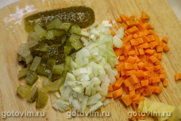 Суп из утиных шеек с солеными огурцами Суп из утиных шеек с солеными огурцами