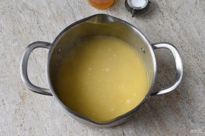 Постная пшенная каша с сухофруктами