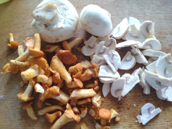 Бутерброды горячие с грибами Бутерброды горячие с грибами