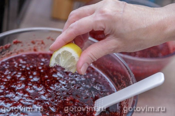Варенье из земляники в микроволновке Варенье из земляники в микроволновке