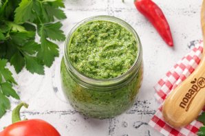 Приправа из листьев хрена на зиму Приправа из листьев хрена на зиму