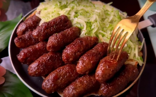 Долго искала этот рецепт. Самые сочные и вкусные котлеты: просто перемешайте фарш с содой Долго искала этот рецепт. Самые сочные и вкусные котлеты: просто перемешайте фарш с содой