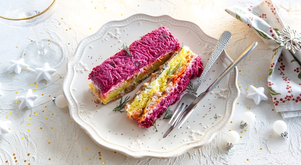 Селедка под шубой с икрой минтая, пошаговый рецепт с фото на 284 ккал Селедка под шубой с икрой минтая, пошаговый рецепт с фото на 284 ккал