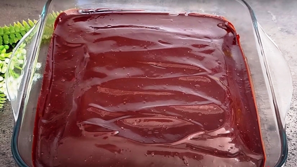 Шоколадный торт мечты без лишних затрат: 1 яйцо, минимум ингредиентов и восторг с каждого кусочка Шоколадный торт мечты без лишних затрат: 1 яйцо, минимум ингредиентов и восторг с каждого кусочка