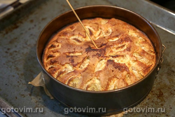 Пирог с бананами и посыпкой из сахара с корицей Пирог с бананами и посыпкой из сахара с корицей